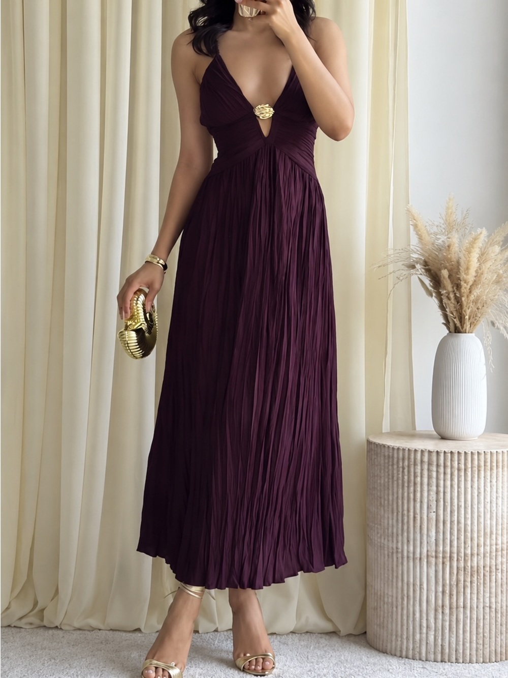 ZARA BNWT GOLD-TONE HARDWARE MIDI DRESS. BURGUNDY 3897/117/681